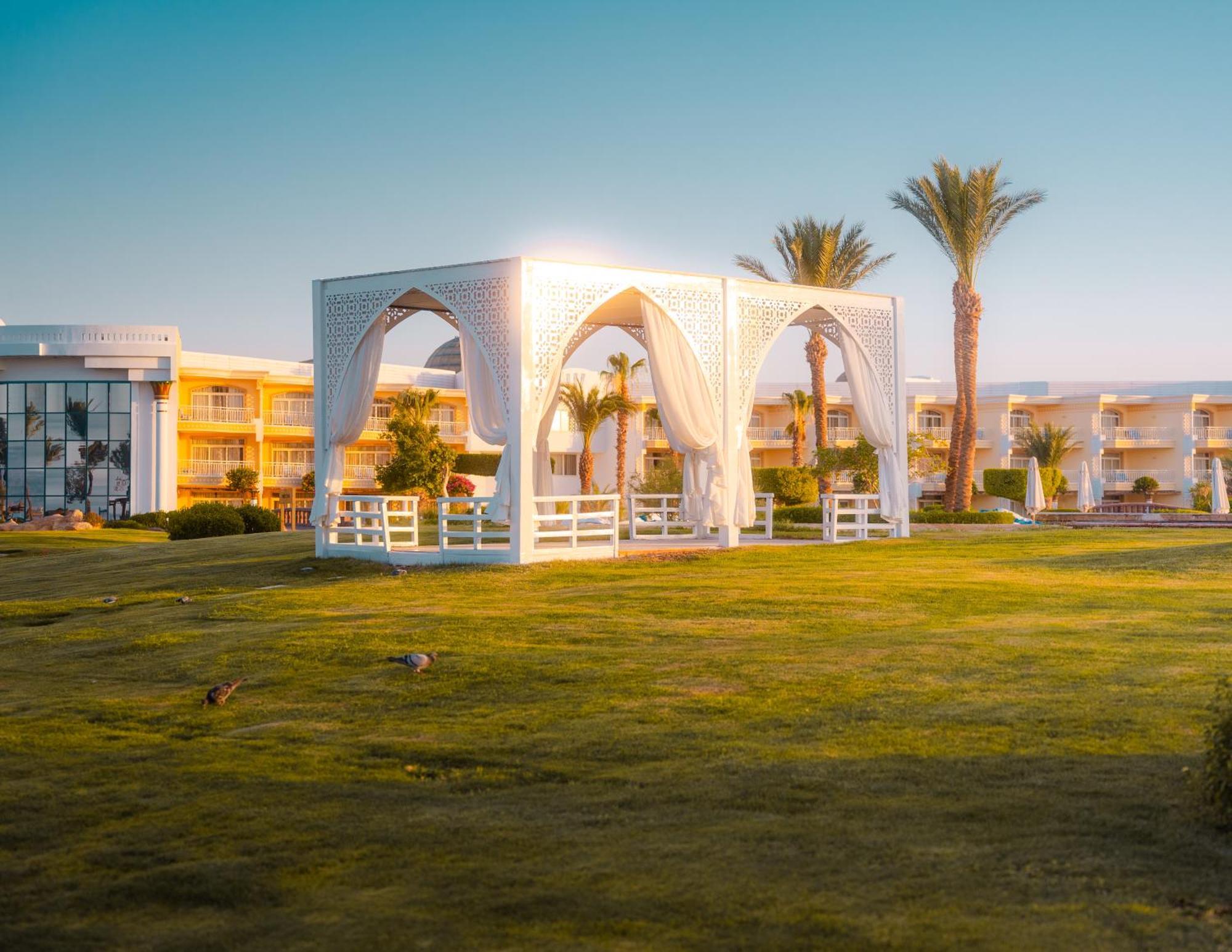 Palm Royale Resort - Soma Bay Екстериор снимка