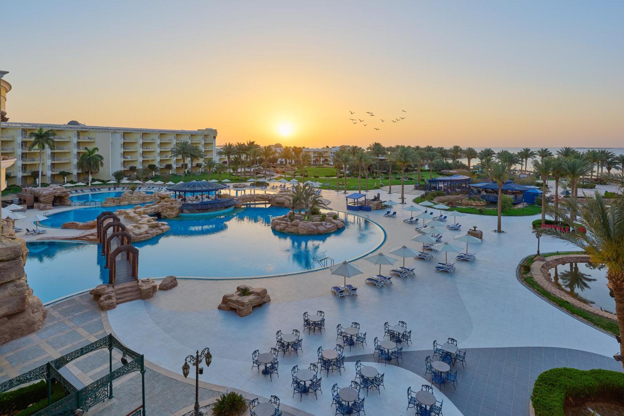 Palm Royale Resort - Soma Bay Екстериор снимка