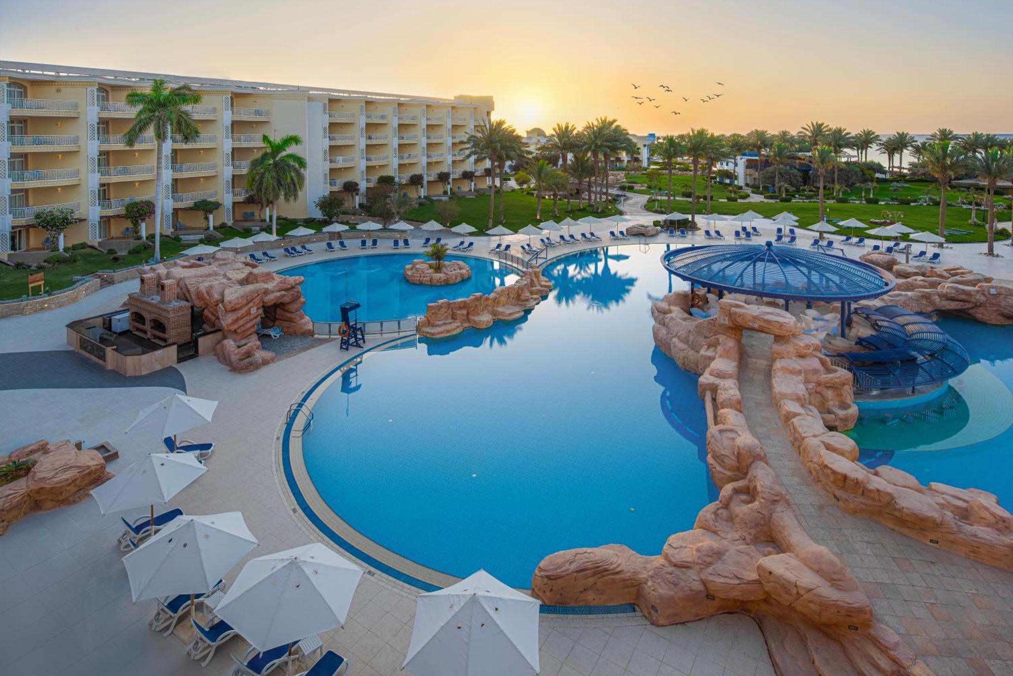 Palm Royale Resort - Soma Bay Екстериор снимка
